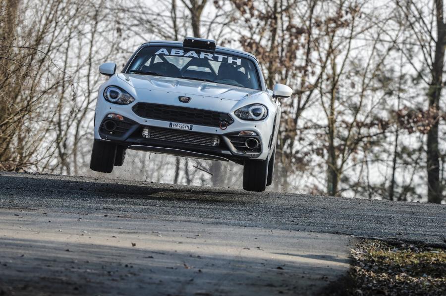  Abarth 124 rally (348) 2019 года  (фото 3 из 19)